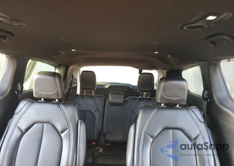 2025 Chrysler Pacifica Select z USA, uszkodzony, nr VIN 2C4RC1BG4SR552009